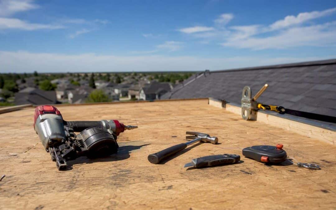 Essential Roofing Tools List: What Contractors Bring to Your Job
